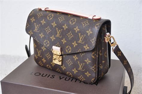 poche louis vuitton occasion|pochette metis.